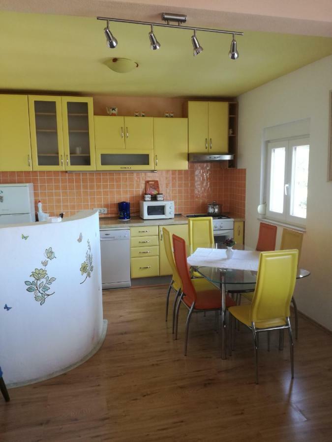 Apartman Mari Трогир Экстерьер фото